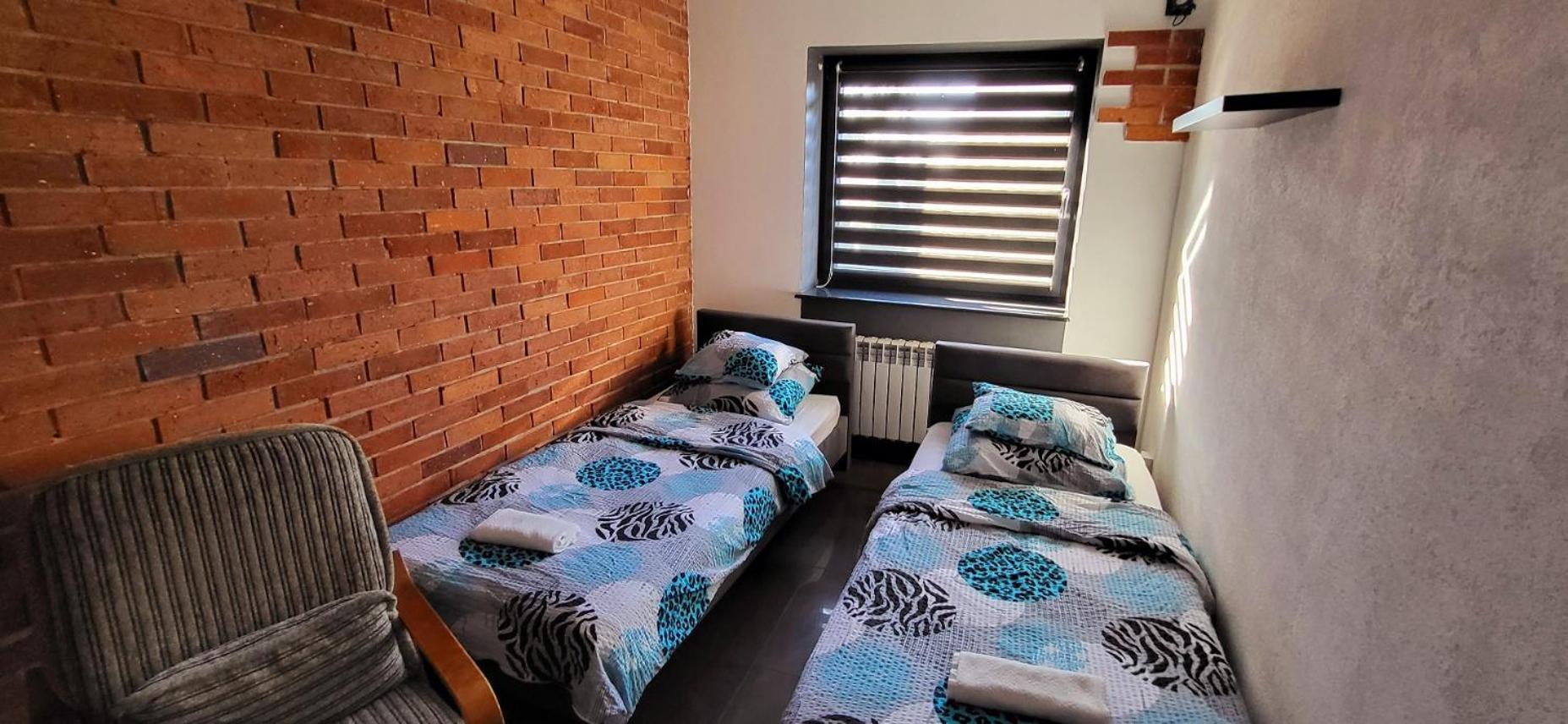 M Hostel Γκλίβιτσε Εξωτερικό φωτογραφία