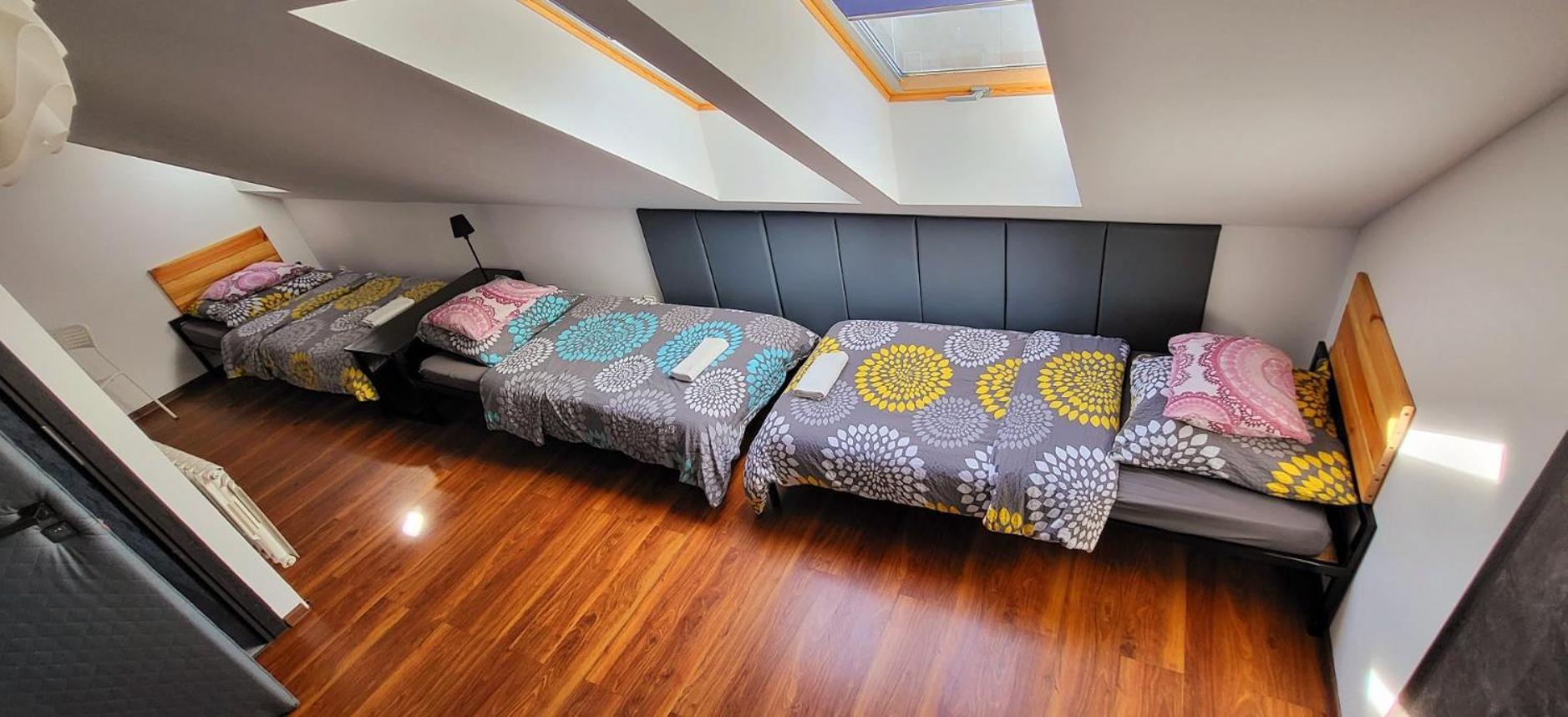 M Hostel Γκλίβιτσε Εξωτερικό φωτογραφία