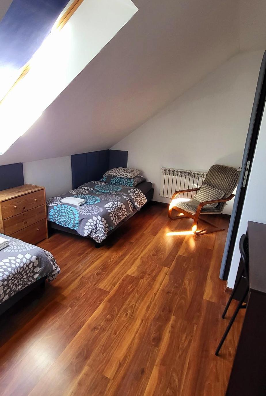 M Hostel Γκλίβιτσε Εξωτερικό φωτογραφία