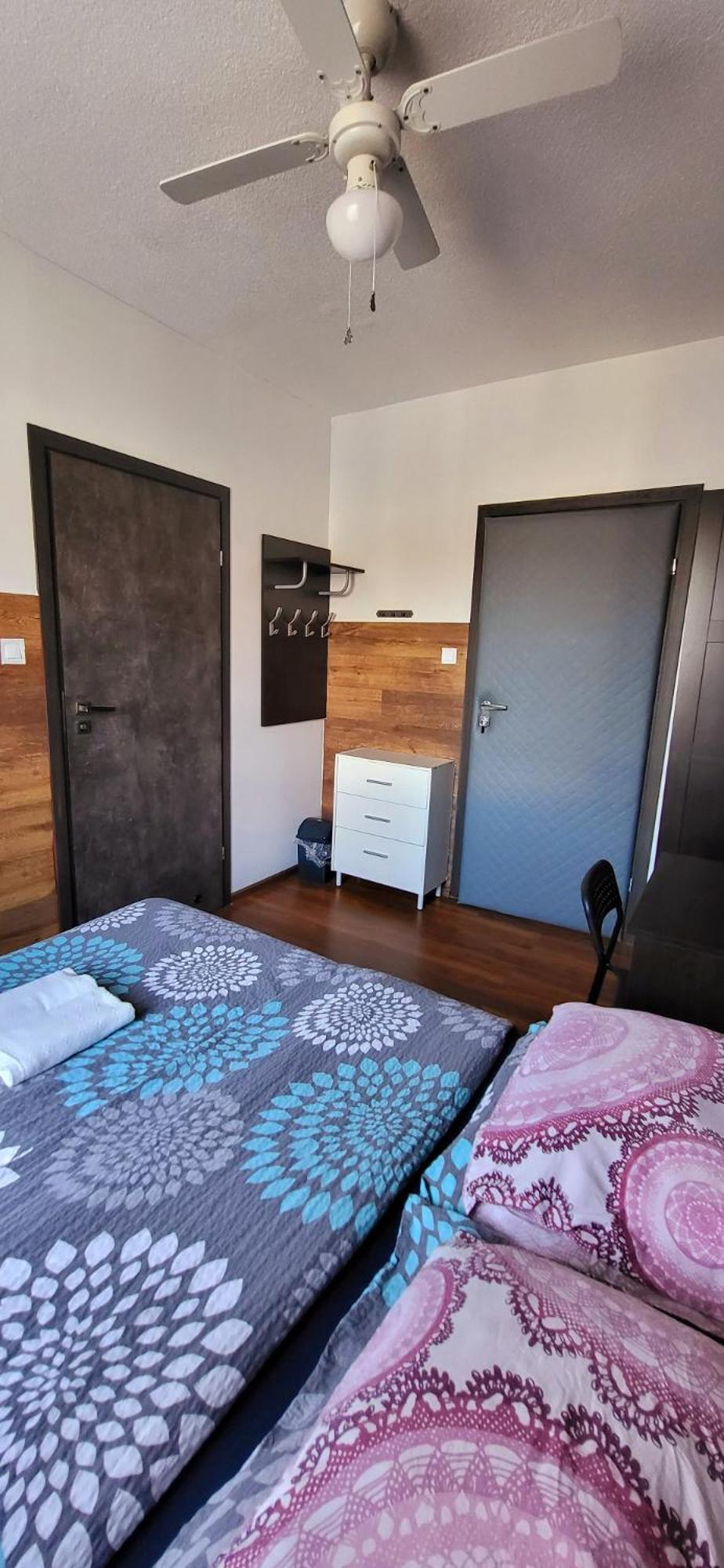 M Hostel Γκλίβιτσε Εξωτερικό φωτογραφία